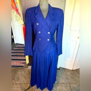 Vintage (80’s) Christian Dior “The Suit”- size 6